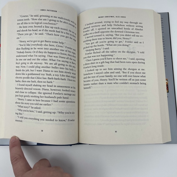 MERRY CHRISTMAS, ALEX CROSS Hardback Book - Picture 4 of 7